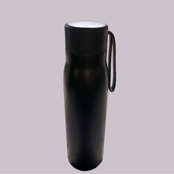 Black Color Water Bottle - Picture 1 of 2